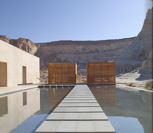 giri_spa_reflection_pool_alb