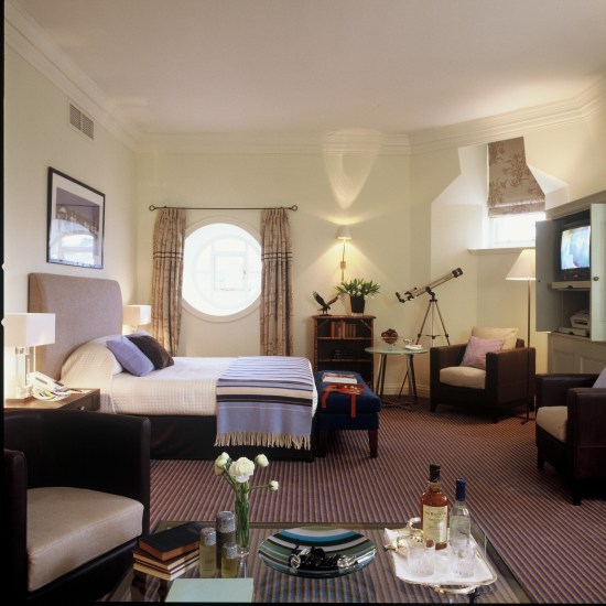 The-Balmoral-Edinburgh-Deluxe-Bedroom-825