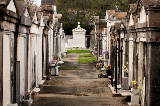 Cemetery Tour with Save Our Cemeteries
